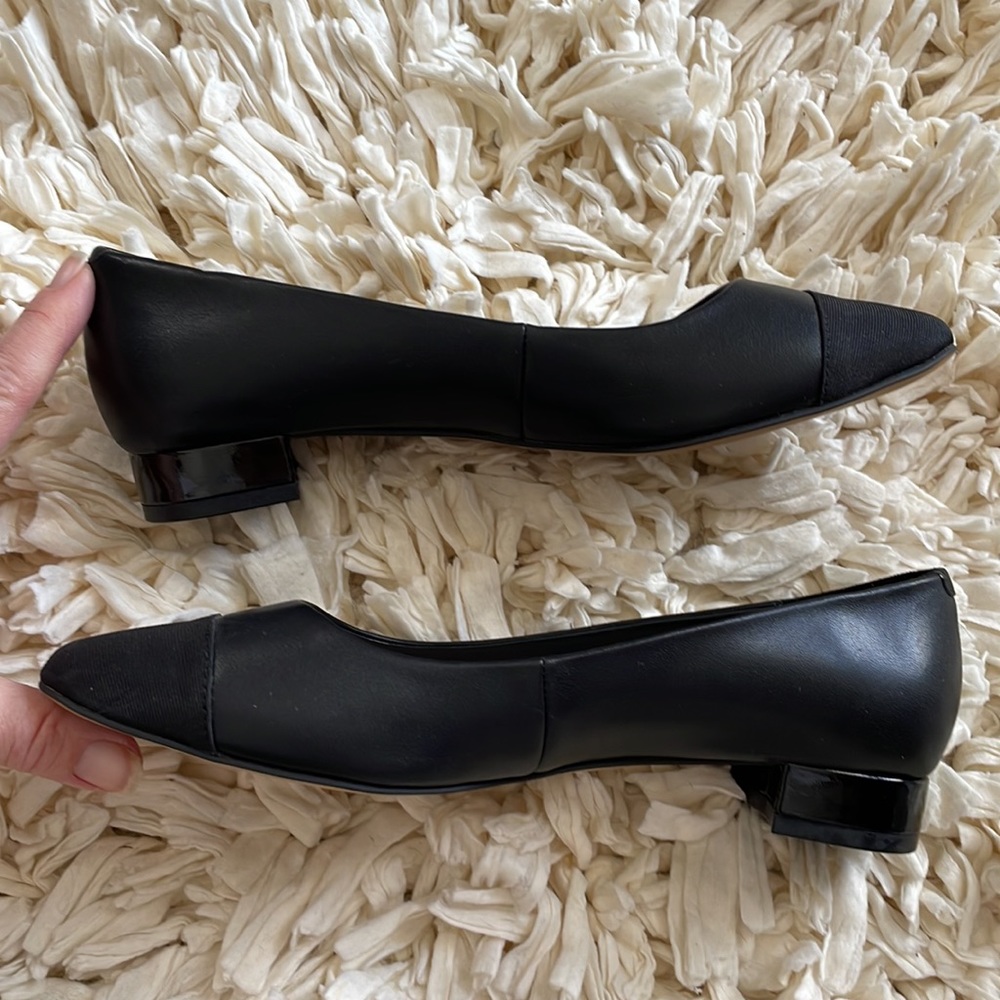 Sole society cap toe flats - Picture 2 of 9